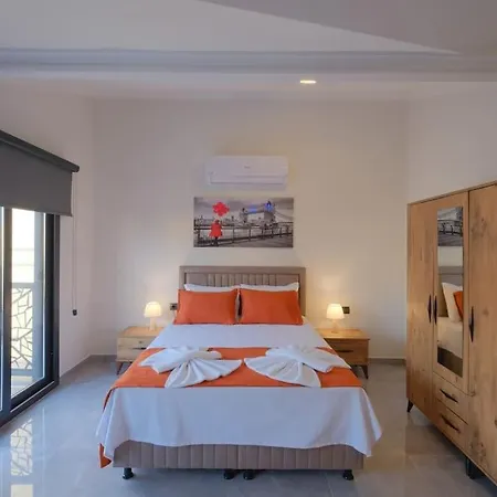 Villa Erika 1 *