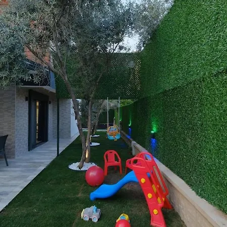 Villa Erika 1 *